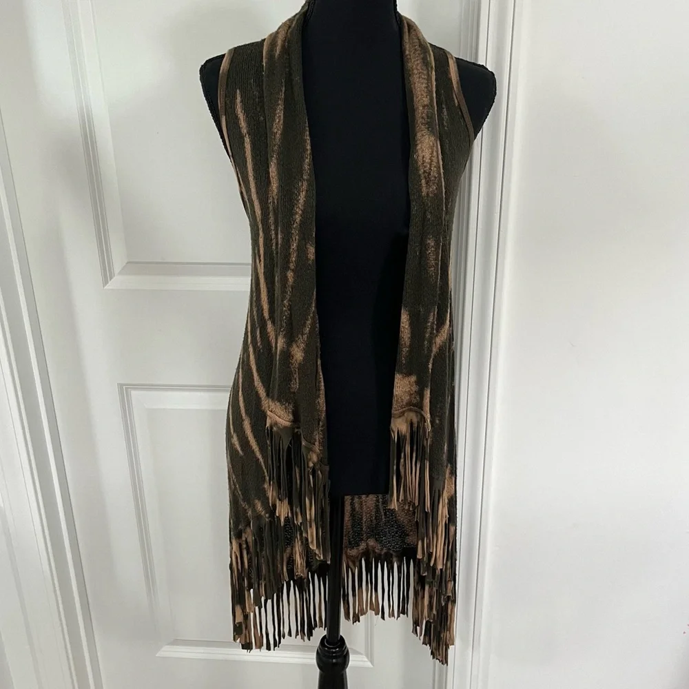 Gimmicks BKE Size Small Flyaway Fringe Vest Open Weave Raw Edge Olive/Brown - Picture 4 of 6